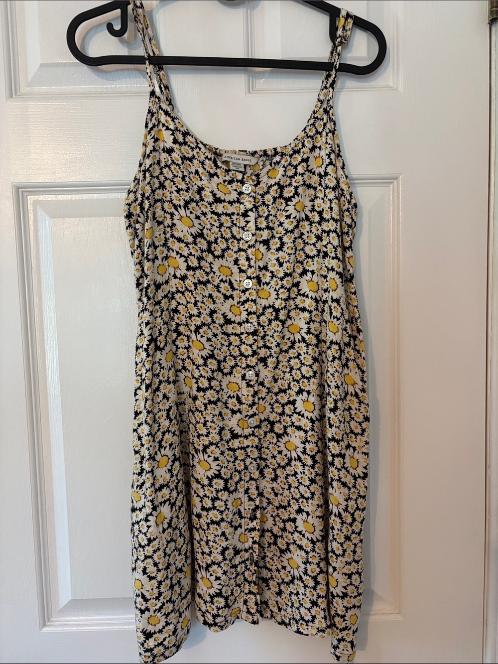 American Eagle Outfitters medium Yellow & Black Floral Button-Up mini dress